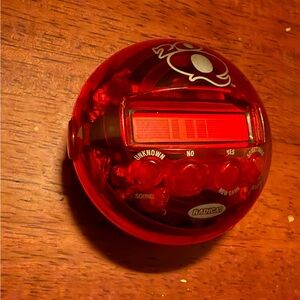 20 Questions handheld game